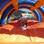 Campingplatz Zecamping 3 Etoiles Piscine Chauffee Et Pataugeoire Pet Friendly