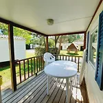 Zecamping 3 Etoiles Piscine Chauffee Et Pataugeoire Pet Friendly *