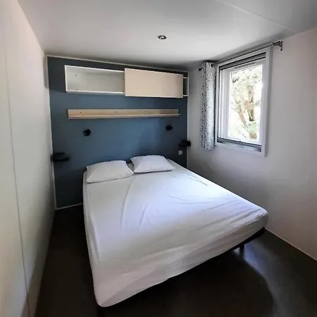Zecamping 3 Etoiles Piscine Chauffee Et Pataugeoire Pet Friendly Saint-Jean-Pla-de-Corts