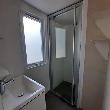 Zecamping 3 Etoiles Piscine Chauffee Et Pataugeoire Pet Friendly Saint-Jean-Pla-de-Corts