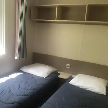 Zecamping 3 Etoiles Piscine Chauffee Et Pataugeoire Pet Friendly * Saint-Jean-Pla-de-Corts