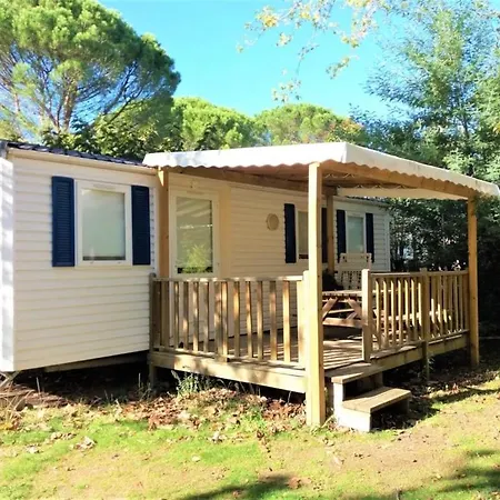 Zecamping 3 Etoiles Piscine Chauffee Et Pataugeoire Pet Friendly Kemp Saint-Jean-Pla-de-Corts